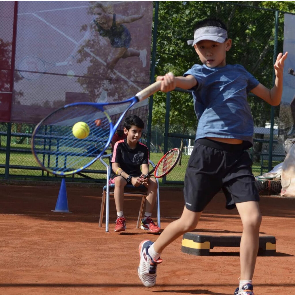 Semi intensive tennis program