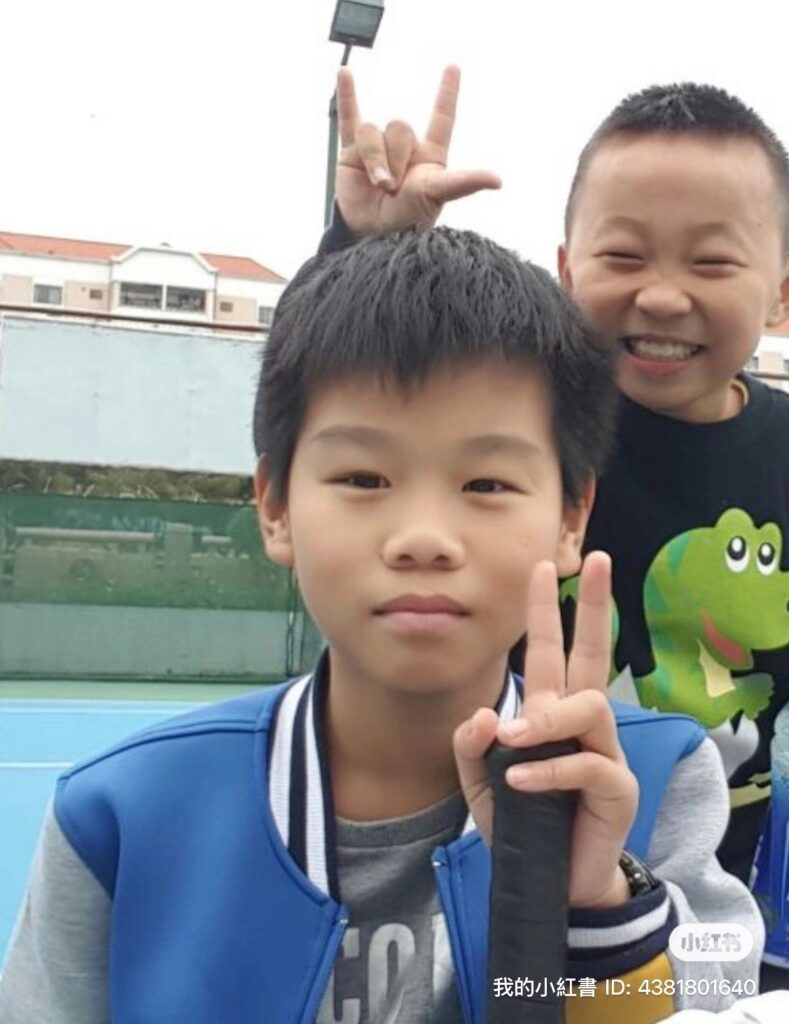 Tennis training for kids