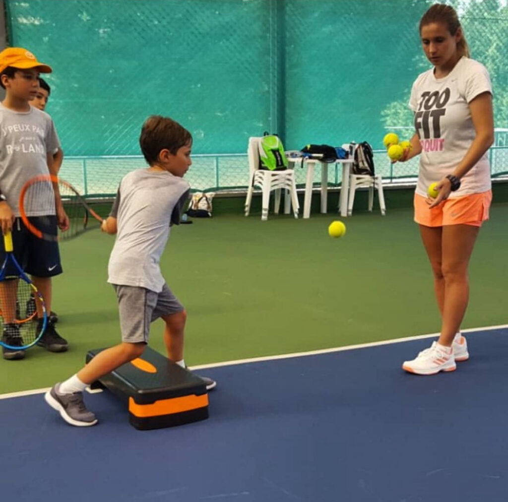 Tennis training for juniors